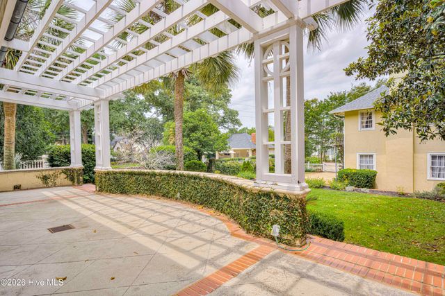 2559 Walton Way, Augusta, GA 30904