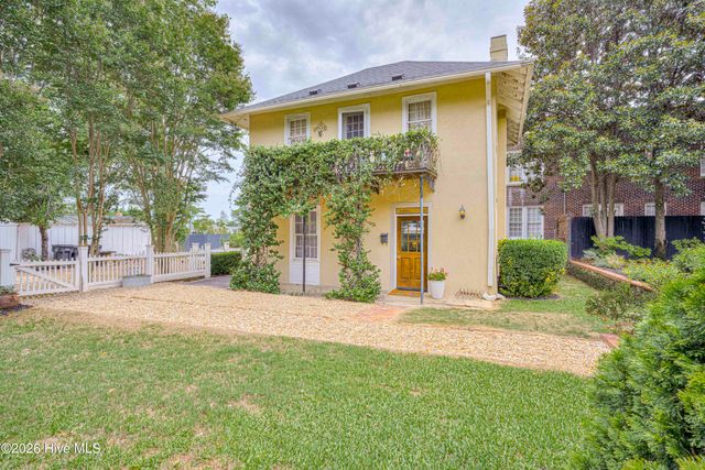 2559 Walton Way, Augusta, GA 30904