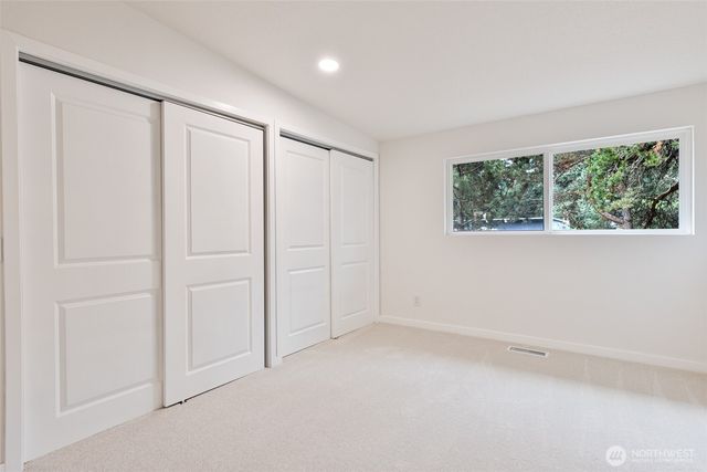 6320 Gregory Street W, University Place, WA 98466