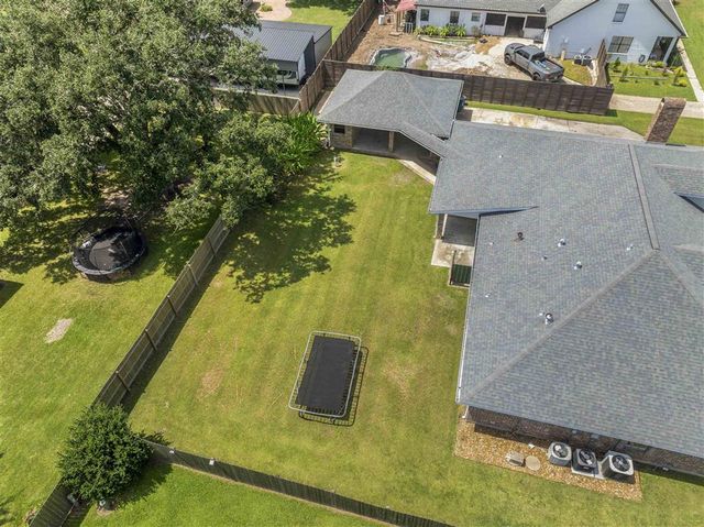 1901 Deep Woods Drive, Lake Charles, LA 70605