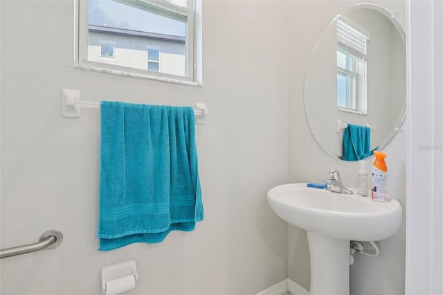 32010 BLUE PASSING LOOP, Wesley Chapel, FL 33545