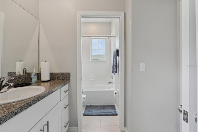 32010 BLUE PASSING LOOP, Wesley Chapel, FL 33545