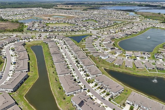 32010 BLUE PASSING LOOP, Wesley Chapel, FL 33545