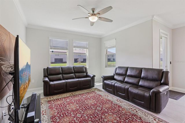 32010 BLUE PASSING LOOP, Wesley Chapel, FL 33545