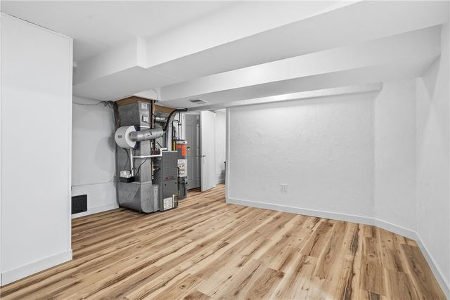 2393 Brandt School Road, Franklin Park, PA 15237