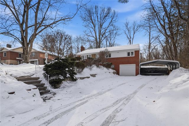 2393 Brandt School Road, Franklin Park, PA 15237