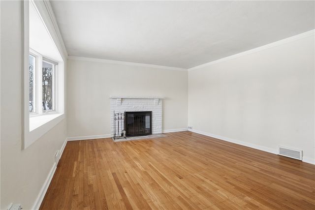 2393 Brandt School Road, Franklin Park, PA 15237