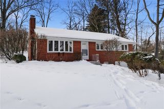 2393 Brandt School Road, Franklin Park, PA 15237