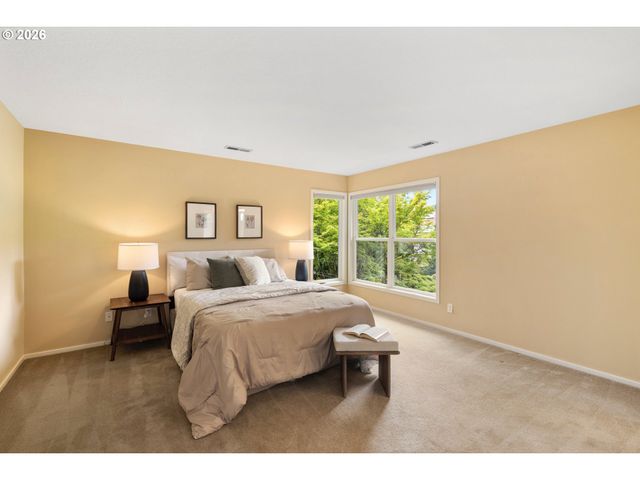 4321 Sw TERLYN Ct, Portland, OR 97221