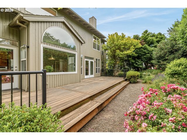 4321 Sw TERLYN Ct, Portland, OR 97221