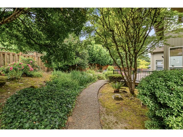 4321 Sw TERLYN Ct, Portland, OR 97221