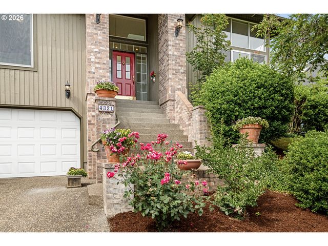4321 Sw TERLYN Ct, Portland, OR 97221