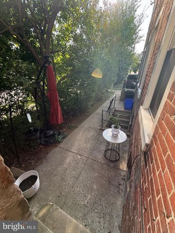 6400 OXFORD AVE, Philadelphia, PA 19111