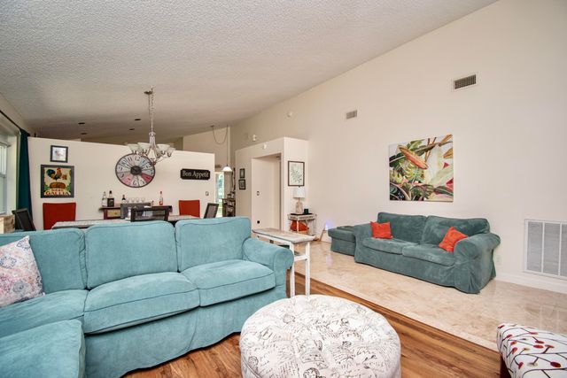 11160 Rios Road 11160, Boca Raton, FL 33498