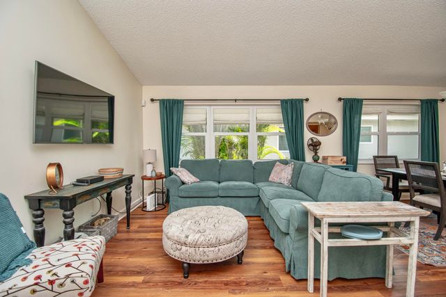 11160 Rios Road 11160, Boca Raton, FL 33498