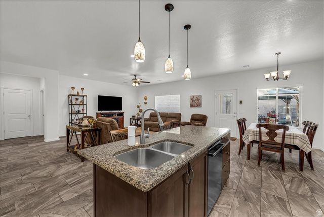 5895 S DESERT DR, St. George, UT 84790