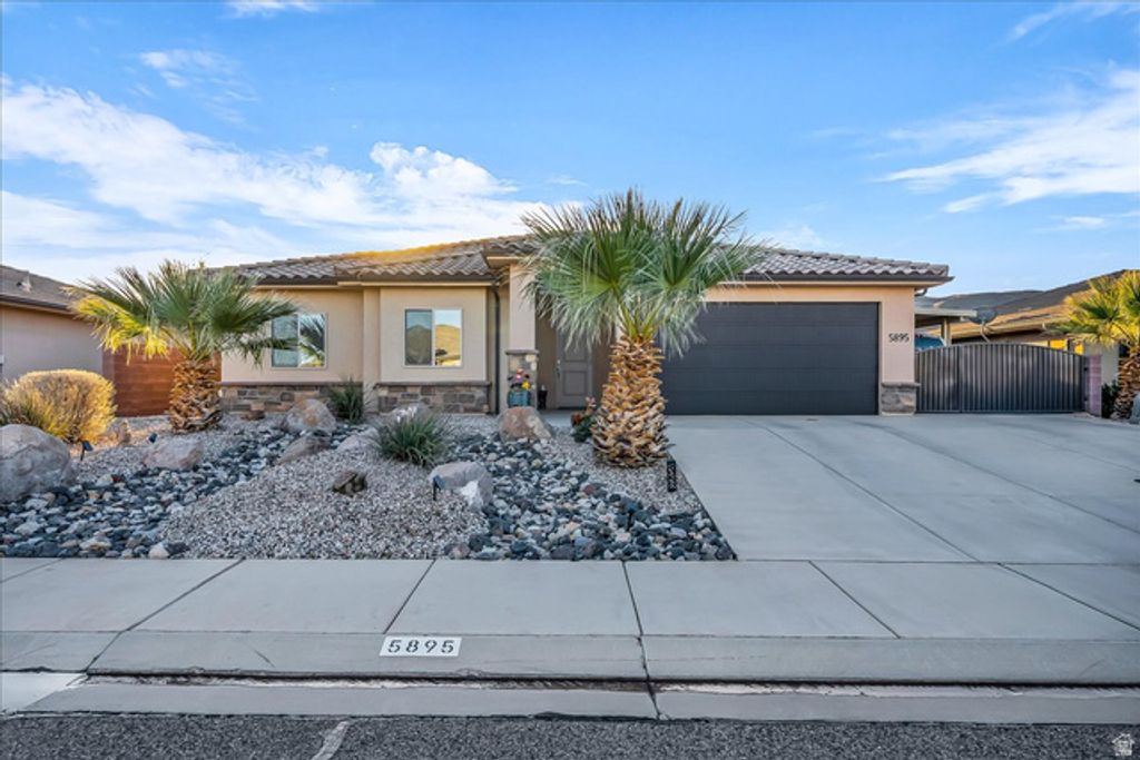 5895 S DESERT DR, St. George, UT 84790