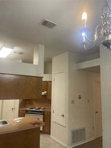 1410 Williamsburg Drive, Bossier City, LA 71112