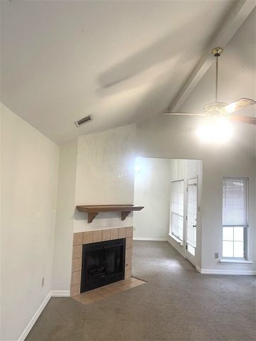1410 Williamsburg Drive, Bossier City, LA 71112
