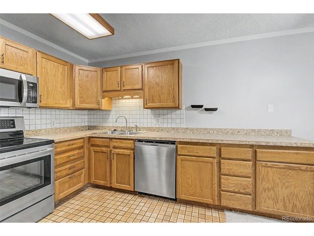 13500 E Cornell Ave 205, Aurora, CO 80014