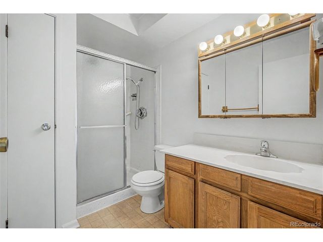 13500 E Cornell Ave 205, Aurora, CO 80014