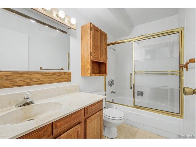 13500 E Cornell Ave 205, Aurora, CO 80014