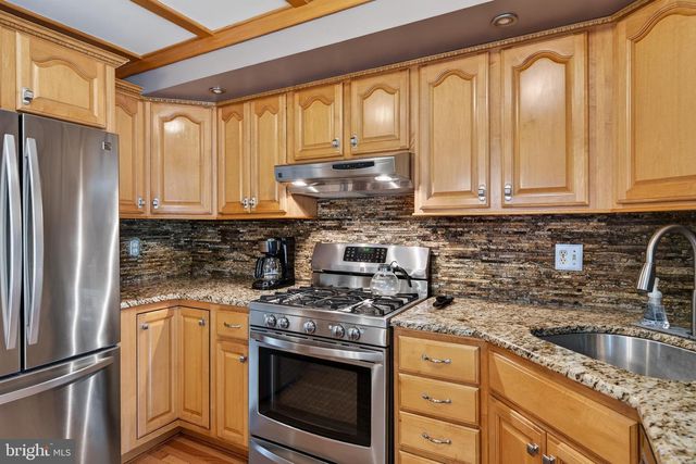 622 SCHOOL LN, Wallingford, PA 19086