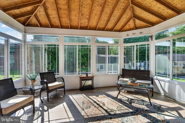 622 SCHOOL LN, Wallingford, PA 19086