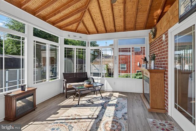 622 SCHOOL LN, Wallingford, PA 19086