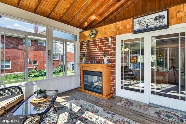 622 SCHOOL LN, Wallingford, PA 19086