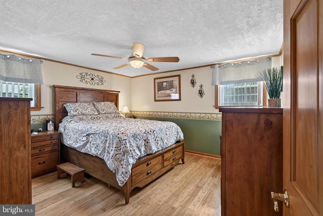 622 SCHOOL LN, Wallingford, PA 19086
