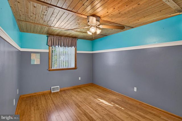 622 SCHOOL LN, Wallingford, PA 19086