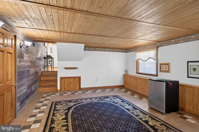 622 SCHOOL LN, Wallingford, PA 19086