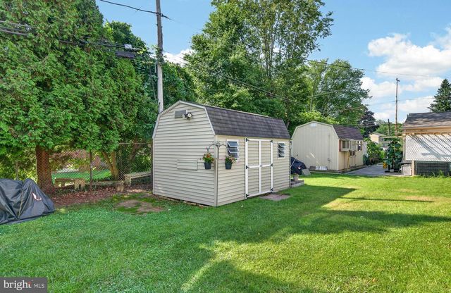 622 SCHOOL LN, Wallingford, PA 19086