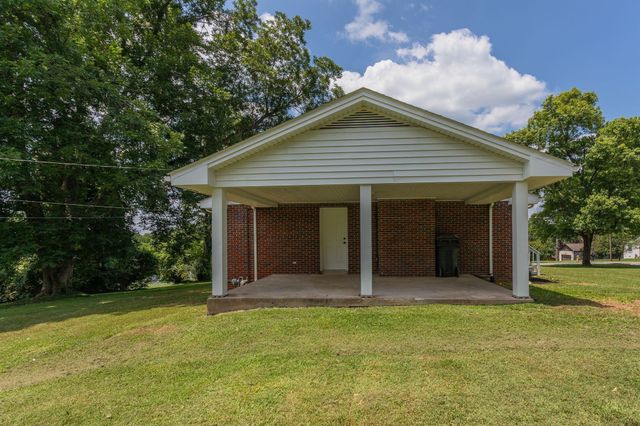 210 Porter Cir, Columbia, TN 38401