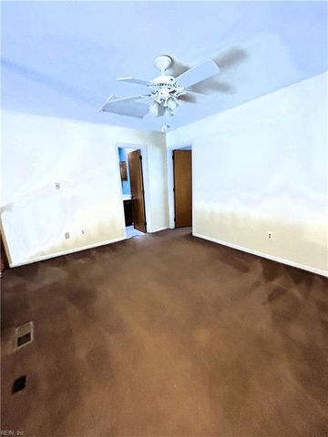 109 Cypress XING, Yorktown, VA 23692