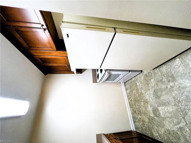 109 Cypress XING, Yorktown, VA 23692