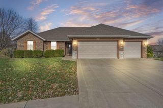 415 N Lewis Court, Nixa, MO 65714