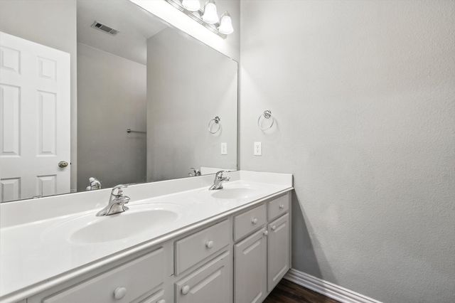 1105 Lamplight Way, Allen, TX 75013
