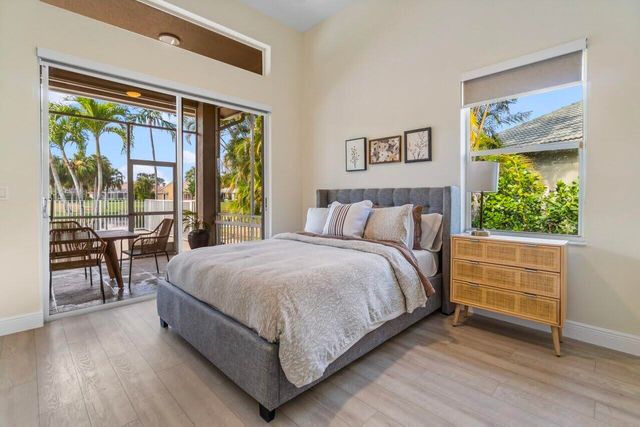 15621 Latina Place, Wellington, FL 33414