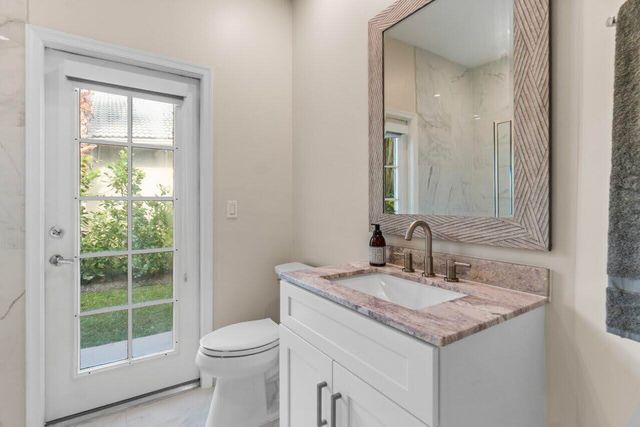 15621 Latina Place, Wellington, FL 33414