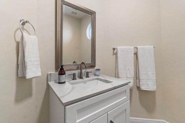 15621 Latina Place, Wellington, FL 33414