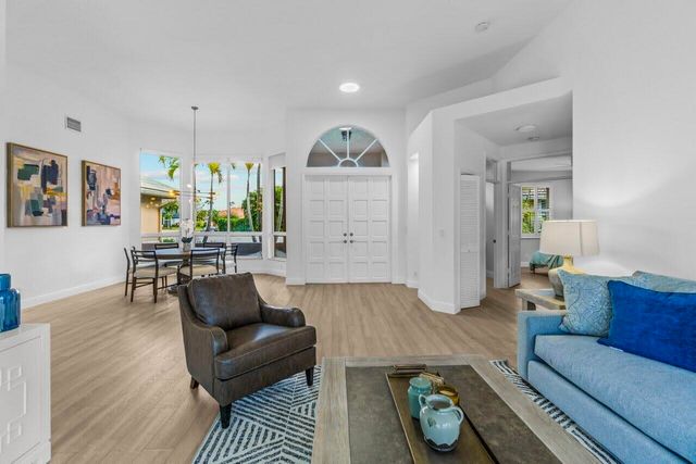 15621 Latina Place, Wellington, FL 33414