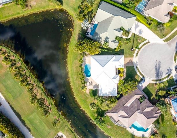 15621 Latina Place, Wellington, FL 33414