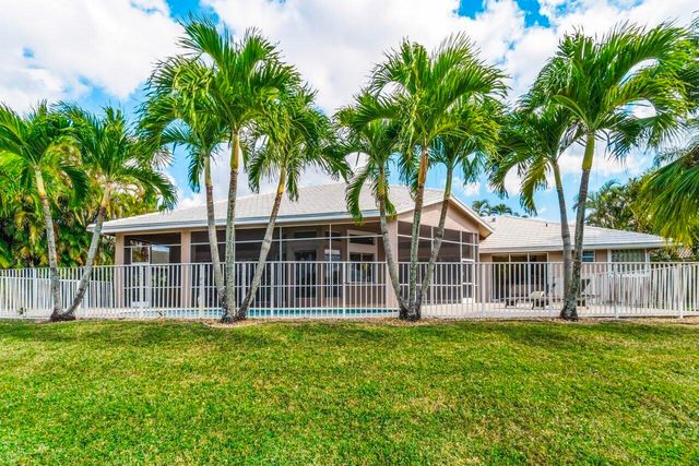 15621 Latina Place, Wellington, FL 33414