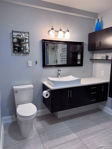 1609 N Spring St, Pensacola, FL 32501