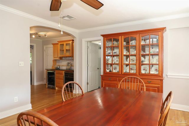 1609 N Spring St, Pensacola, FL 32501