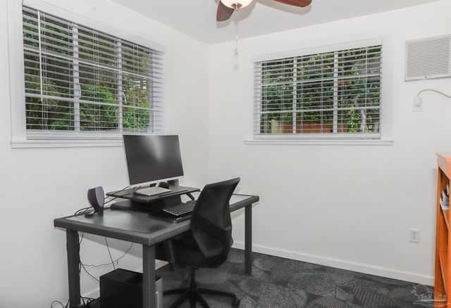 1609 N Spring St, Pensacola, FL 32501