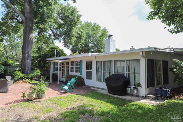 1609 N Spring St, Pensacola, FL 32501