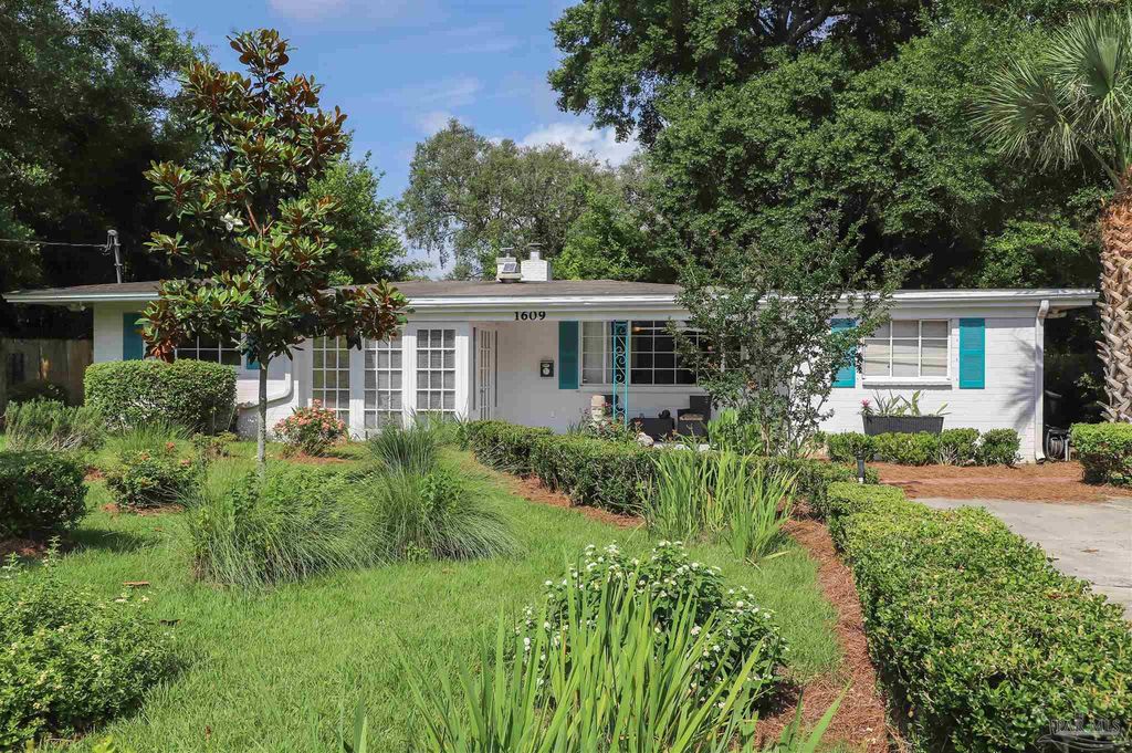 1609 N Spring St, Pensacola, FL 32501